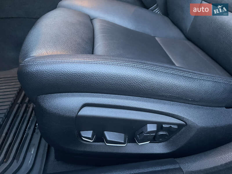 Седан BMW 5 Series 2015 в Тернополе
