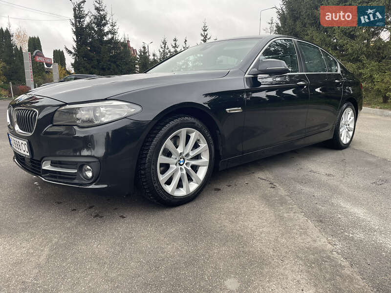 Седан BMW 5 Series 2015 в Тернополе