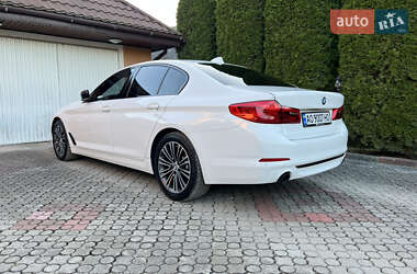 Седан BMW 5 Series 2018 в 