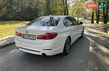 Седан BMW 5 Series 2018 в 