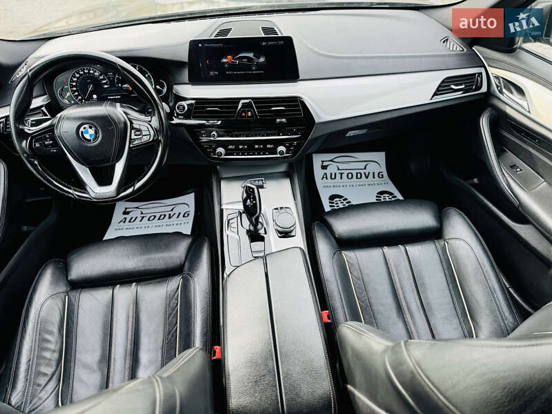 Седан BMW 5 Series 2018 в Іршаві