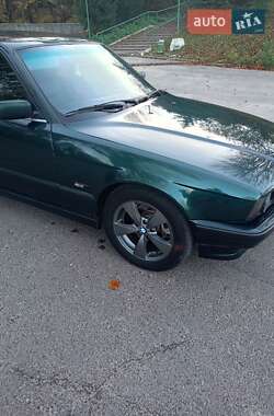 Седан BMW 5 Series 1995 в 