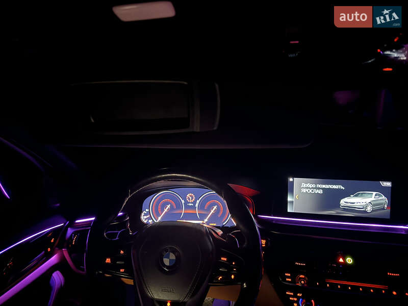 Седан BMW 5 Series 2018 в Дрогобичі