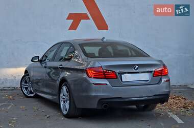 Седан BMW 5 Series 2015 в 