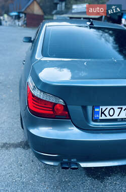 Седан BMW 5 Series 2007 в Рахове