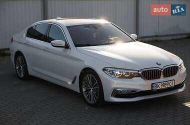 Седан BMW 5 Series 2018 в Дубно