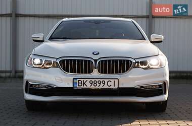 Седан BMW 5 Series 2018 в Дубно