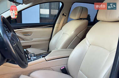 Седан BMW 5 Series 2013 в 