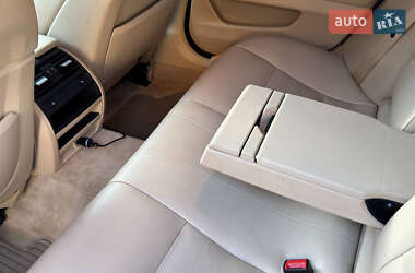 Седан BMW 5 Series 2013 в 