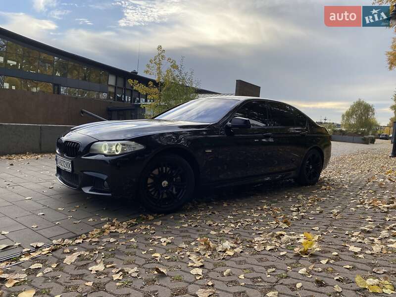 Седан BMW 5 Series 2012 в Киеве