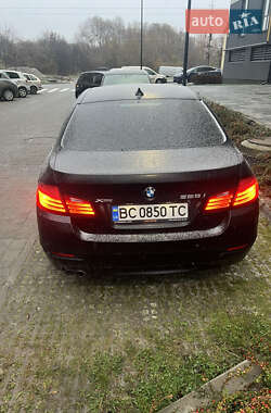 Седан BMW 5 Series 2015 в Львові