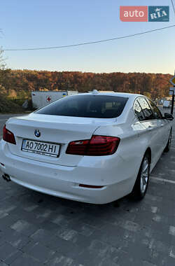 Седан BMW 5 Series 2014 в Ужгороді