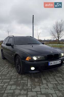 Универсал BMW 5 Series 2001 в Ровно