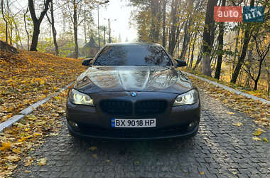 Седан BMW 5 Series 2012 в Черновцах