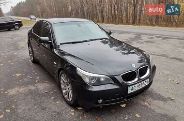 Седан BMW 5 Series 2004 в Коростене