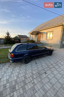 Універсал BMW 5 Series 1998 в Чернівцях