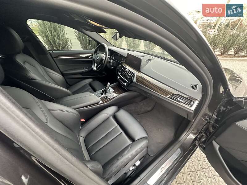 Седан BMW 5 Series 2019 в Полтаві