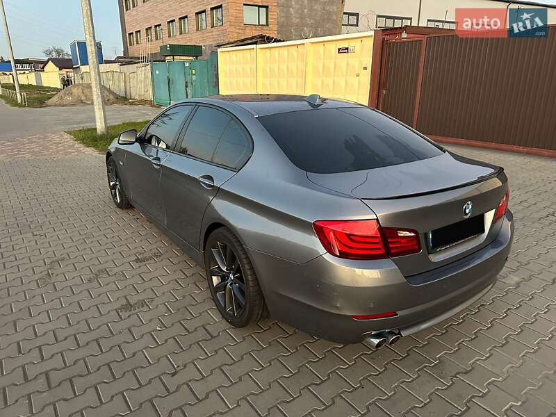 Седан BMW 5 Series 2011 в Києві