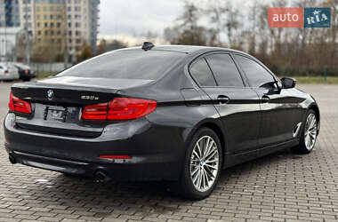 Седан BMW 5 Series 2019 в Львове