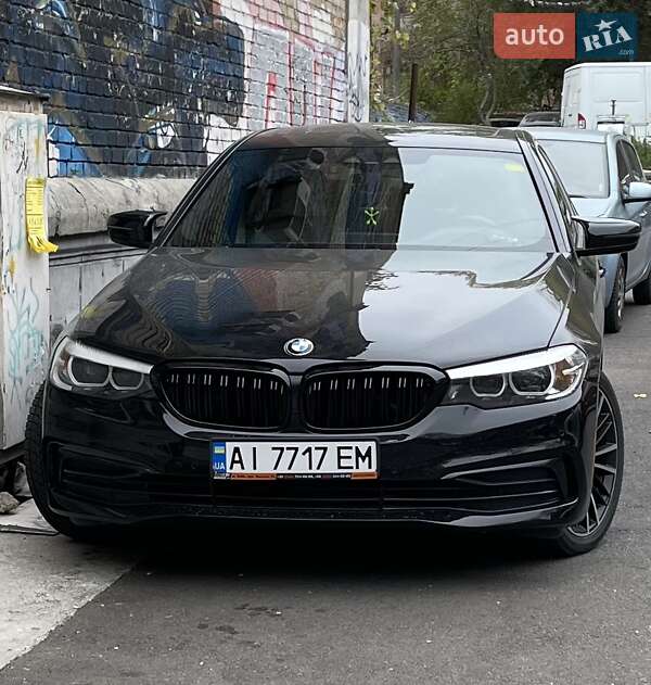 Седан BMW 5 Series 2019 в 