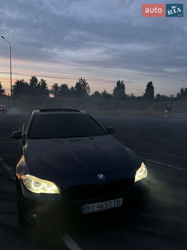 BMW 5 Series 2012