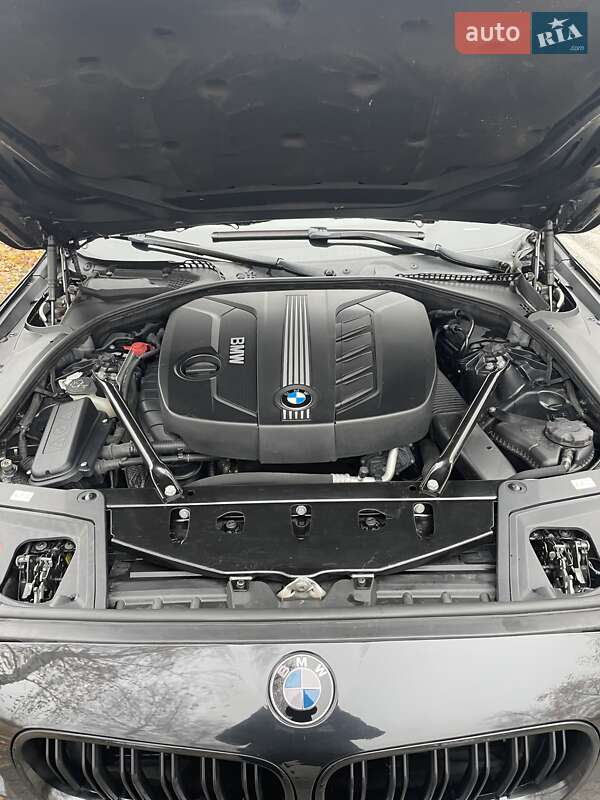 Седан BMW 5 Series 2011 в Запоріжжі