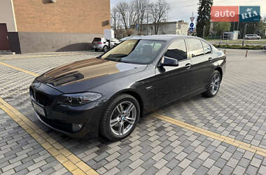 Седан BMW 5 Series 2011 в Луцке