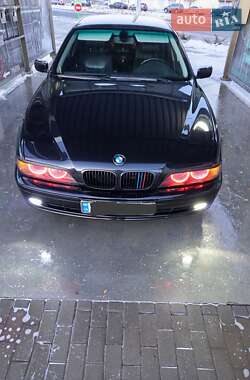 Седан BMW 5 Series 2001 в Виннице