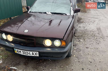 Седан BMW 5 Series 1991 в Хмельнике