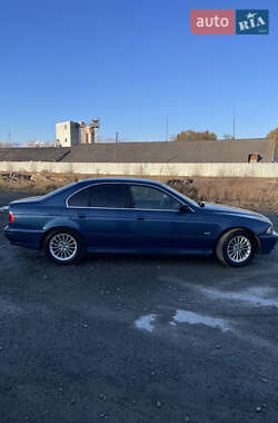 Седан BMW 5 Series 2001 в Жовкве