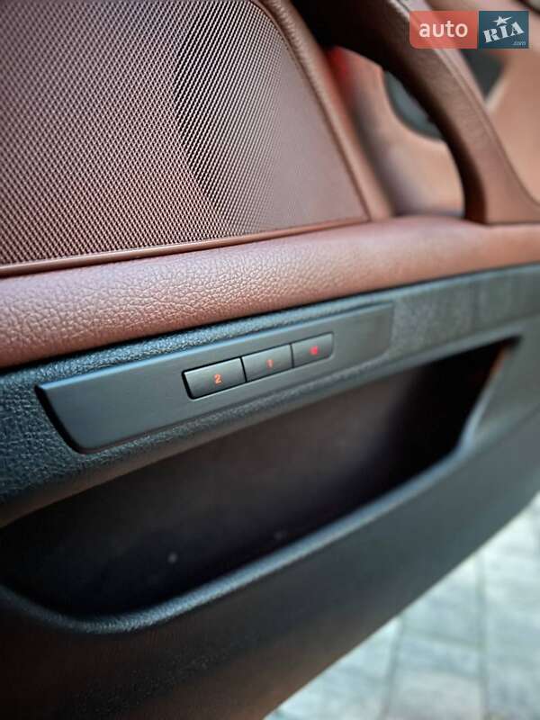 Універсал BMW 5 Series 2013 в Рівному фото 78 Універсал BMW 5 Series 2013 в Рівному