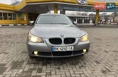 Седан BMW 5 Series 2005 в Ровно