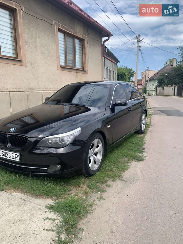 Седан BMW 5 Series 2008 в 
