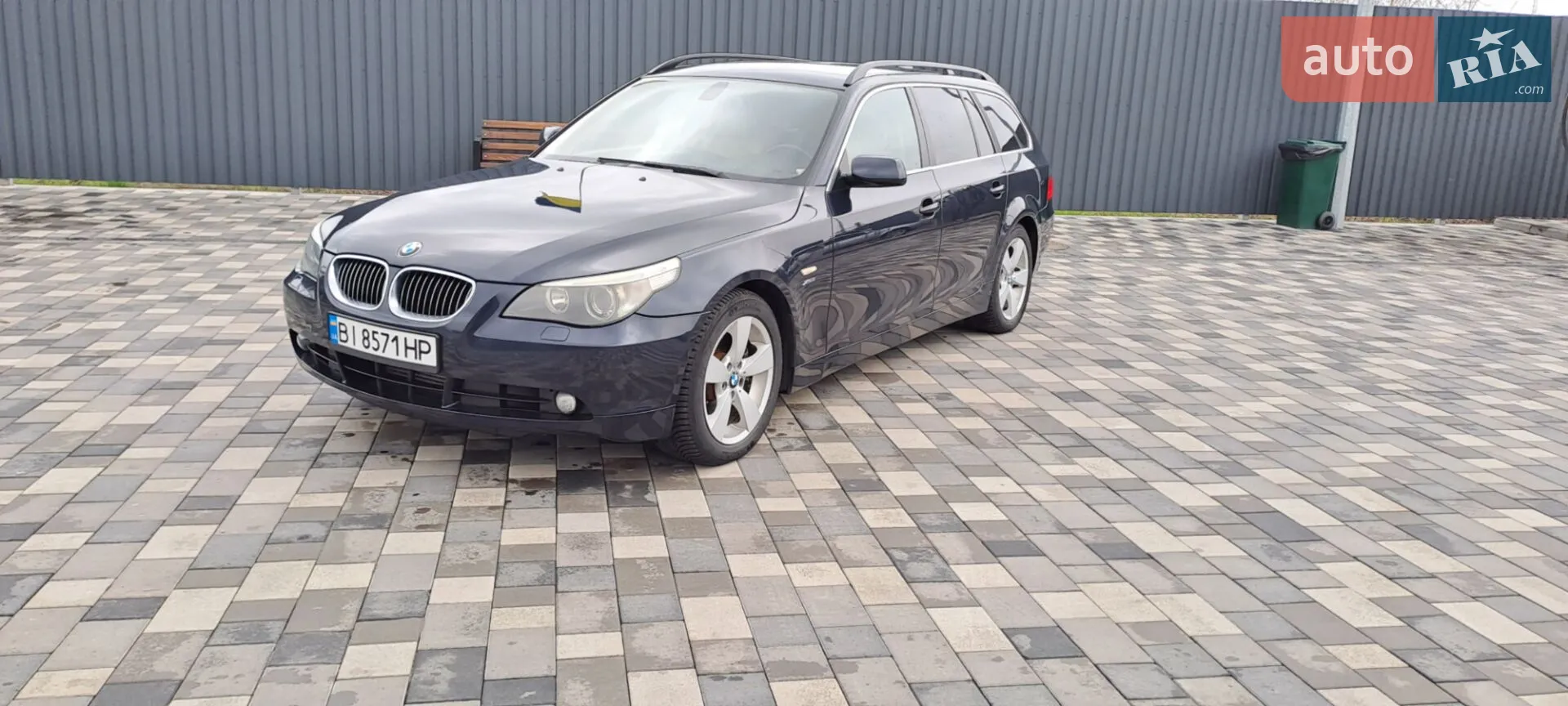 BMW 5 Series 2005 VIN WBAHD61000GK63389 фото оголошення 10 з 61