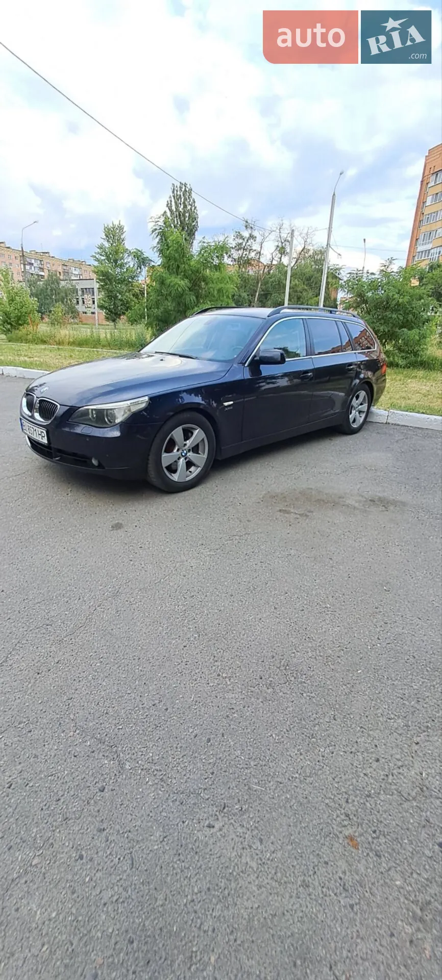 BMW 5 Series 2005 VIN WBAHD61000GK63389 фото оголошення 3 з 61
