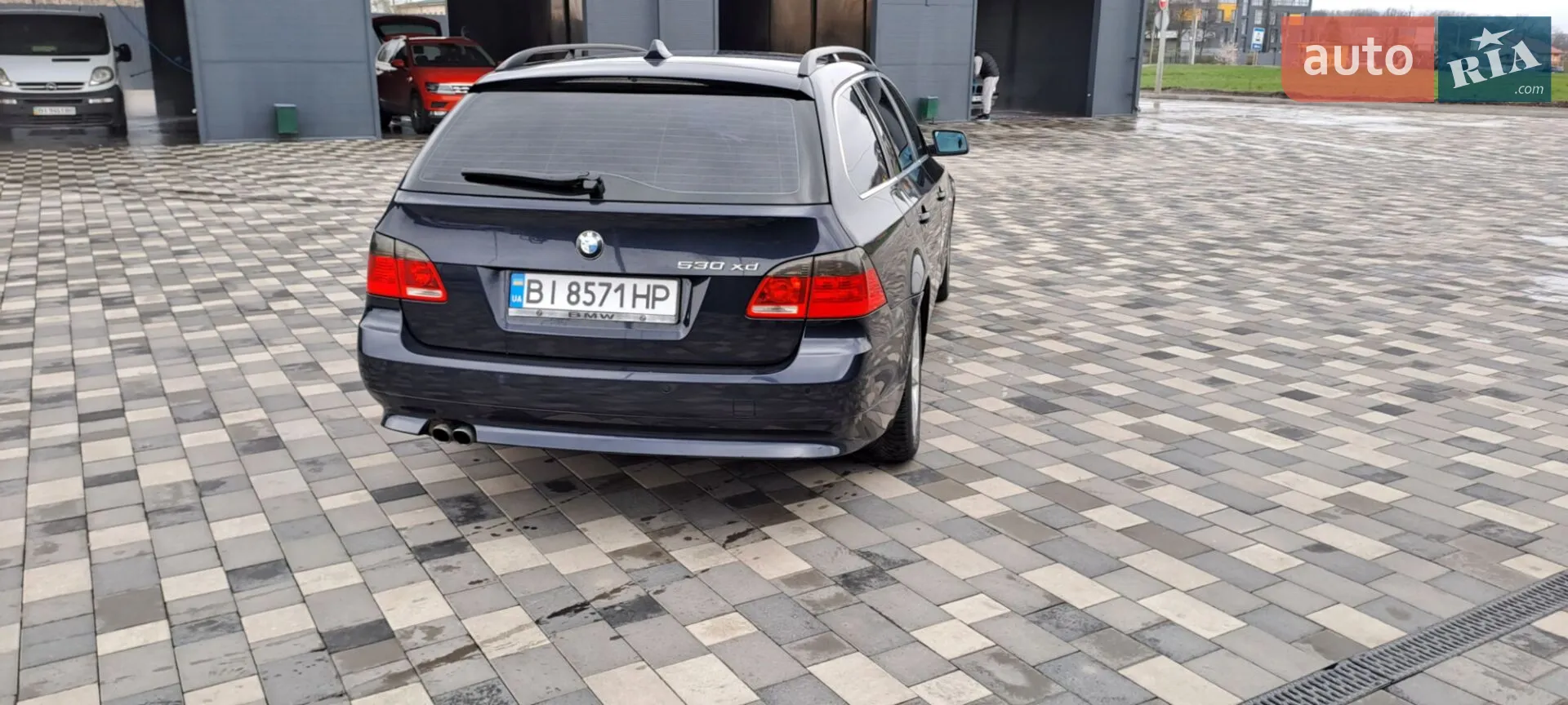 BMW 5 Series 2005 VIN WBAHD61000GK63389 фото оголошення 11 з 61