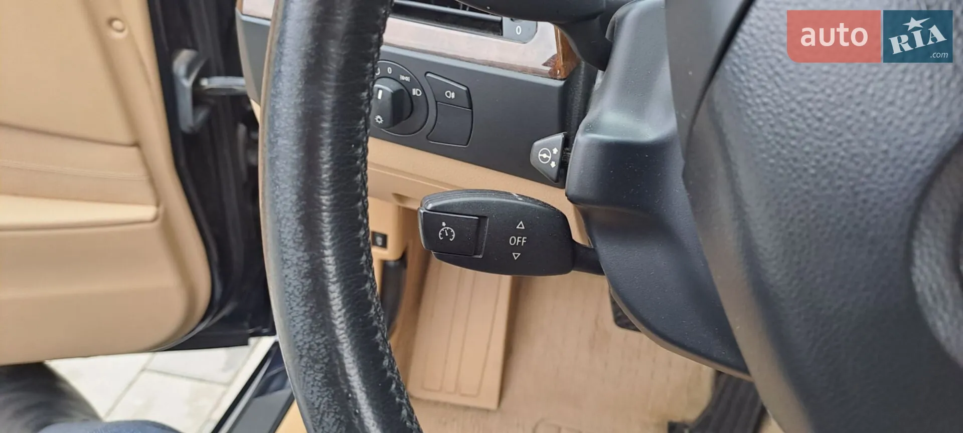 BMW 5 Series 2005 VIN WBAHD61000GK63389 фото оголошення 19 з 61