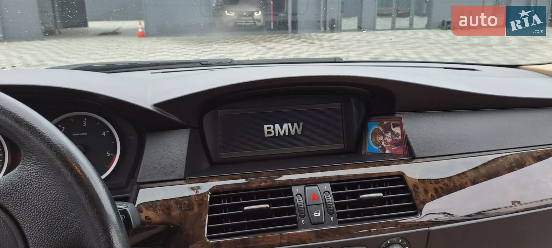 BMW 5 Series 2005 VIN WBAHD61000GK63389 фото оголошення 20 з 61