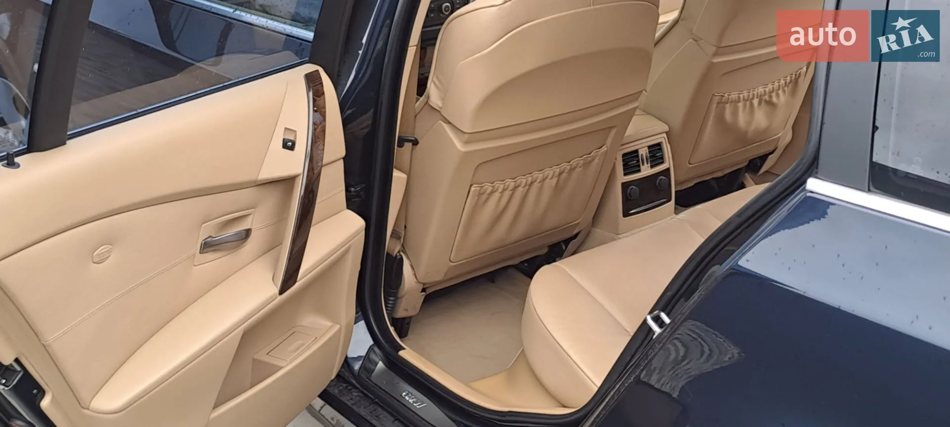 BMW 5 Series 2005 VIN WBAHD61000GK63389 фото оголошення 30 з 61