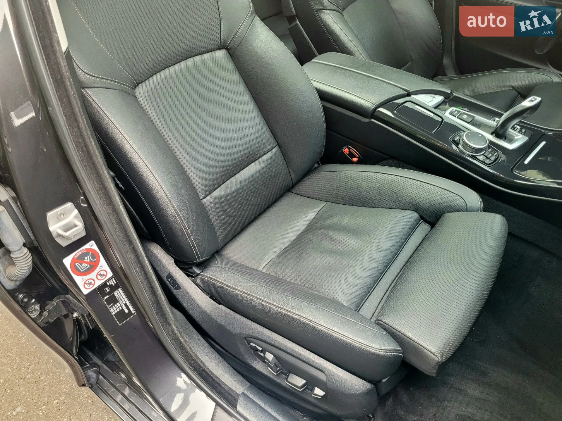 2015 BMW 5er - мініатюра 20