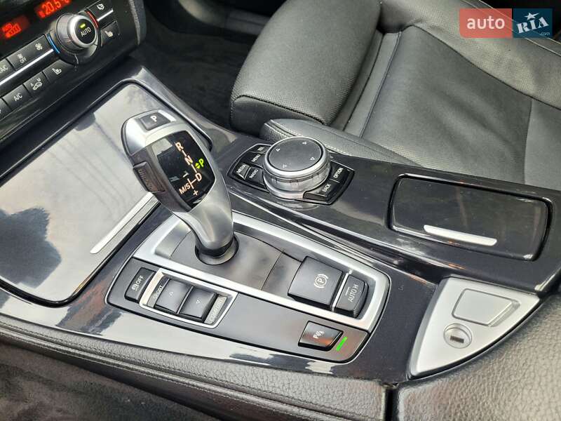 Универсал BMW 5 Series 2015 в Хмельницком