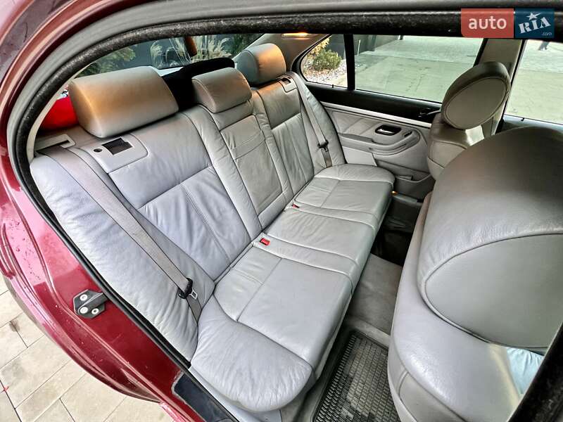 Седан BMW 5 Series 1999 в Луцке
