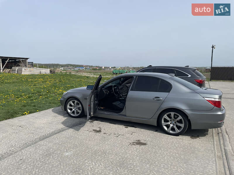 Седан BMW 5 Series 2008 в Чорткові