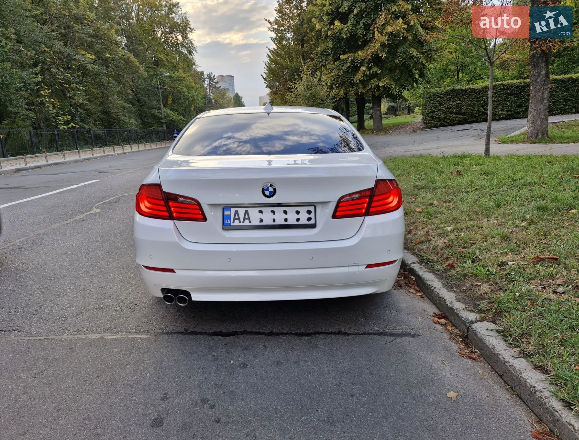 2012 BMW 5er - мініатюра 5