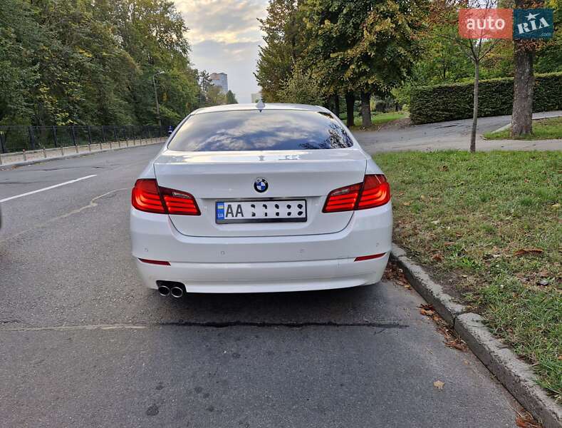 Седан BMW 5 Series 2012 в Киеве