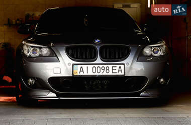 Седан BMW 5 Series 2007 в Обухове