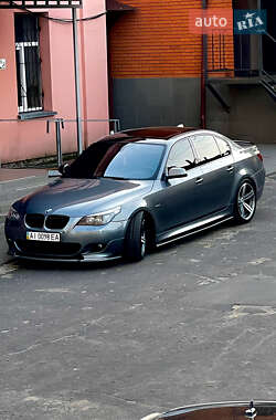 Седан BMW 5 Series 2007 в Обухове