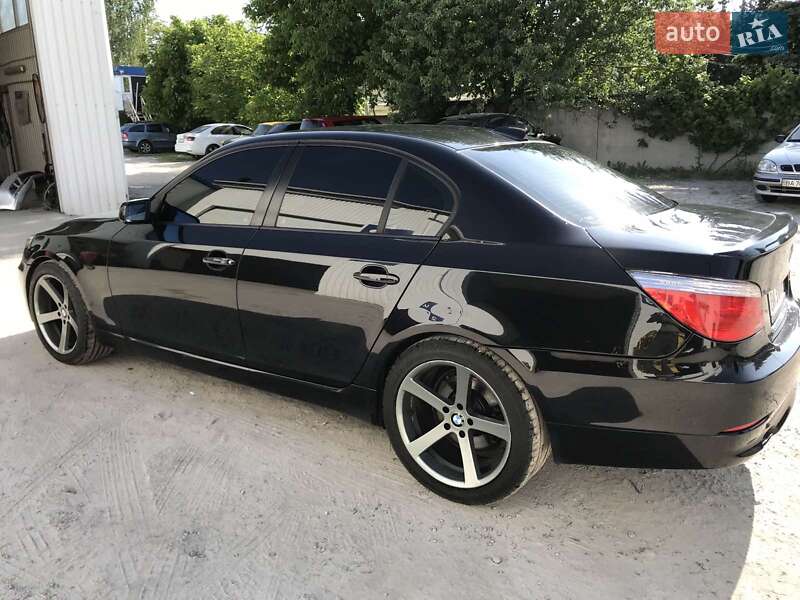 Седан BMW 5 Series 2008 в Кропивницькому