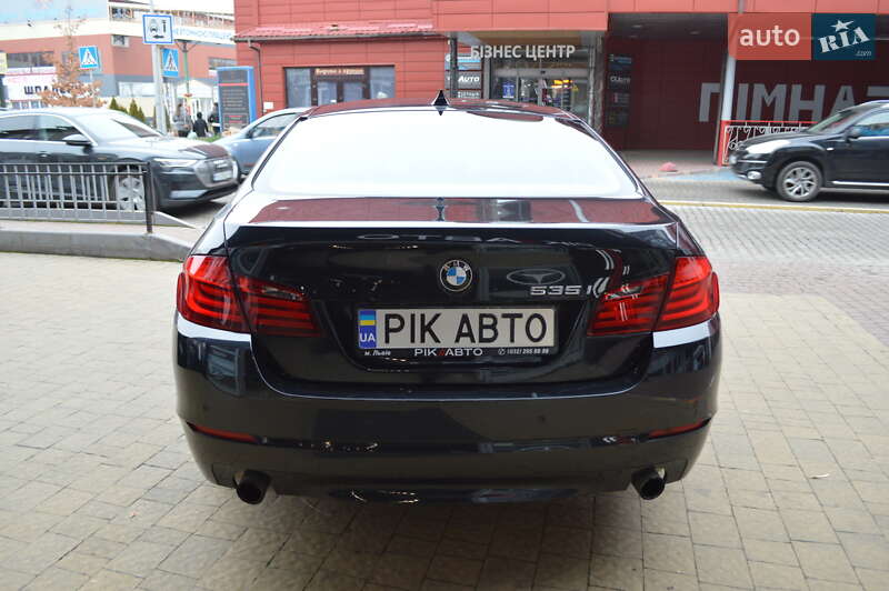Седан BMW 5 Series 2011 в Львові