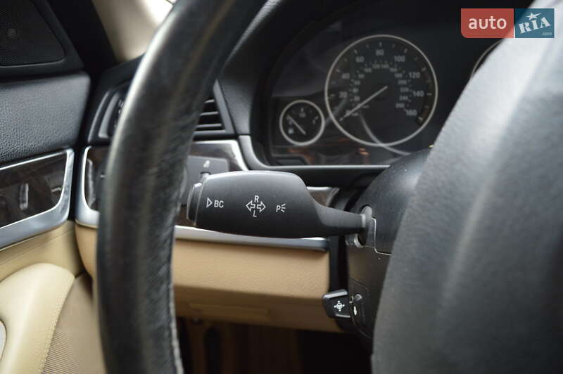 Седан BMW 5 Series 2011 в Львові